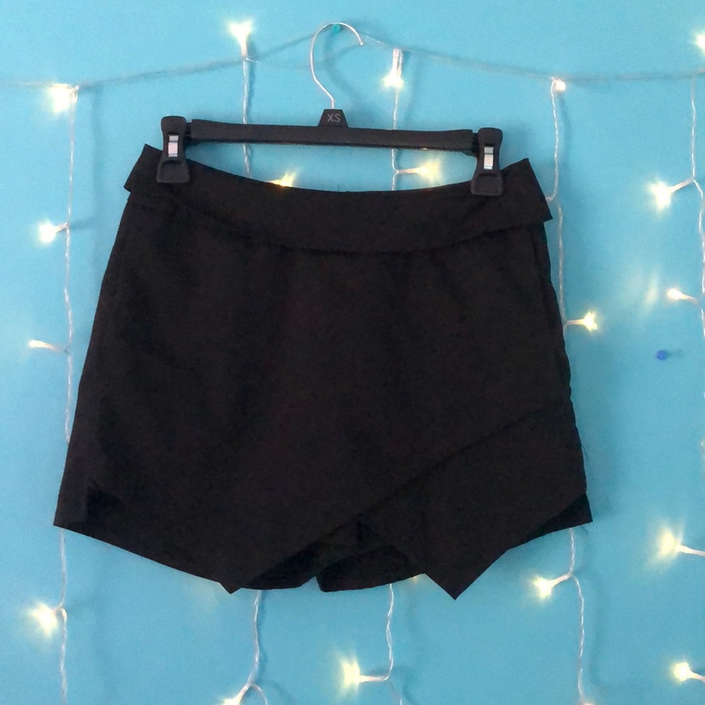 Skort